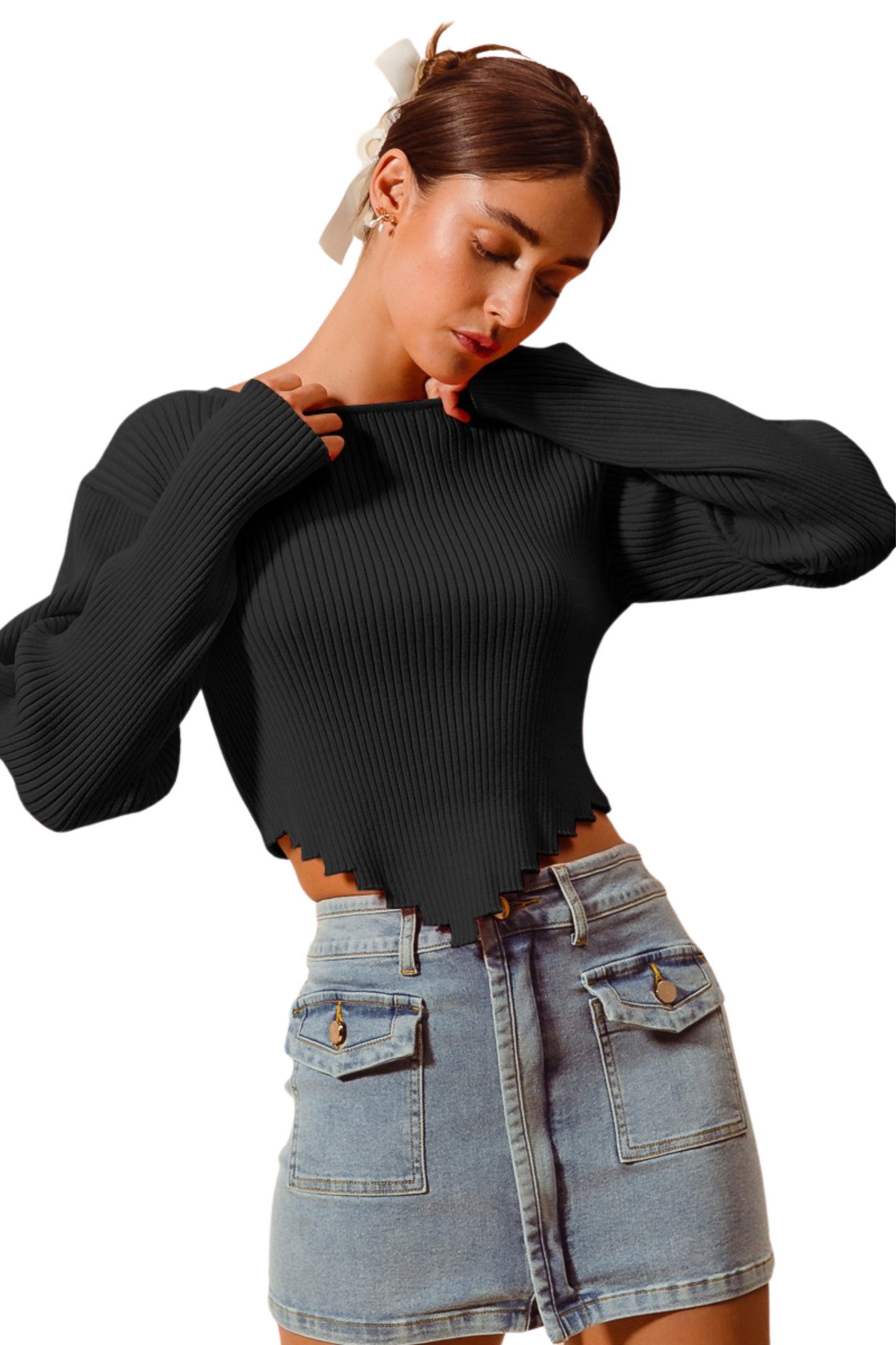 (Large) V Shaped Hem Cropped Sweater