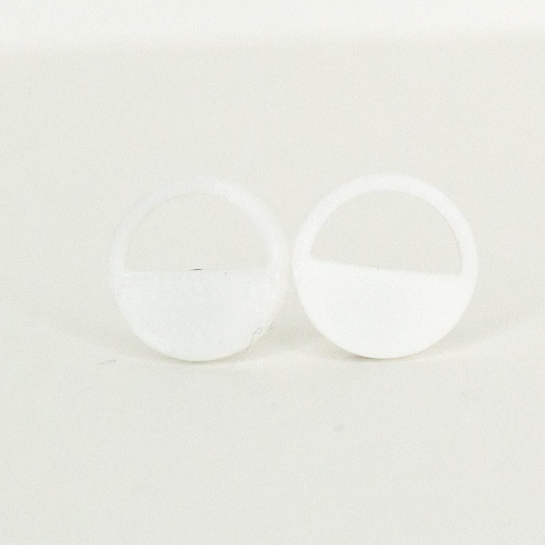 white circle stud earrings