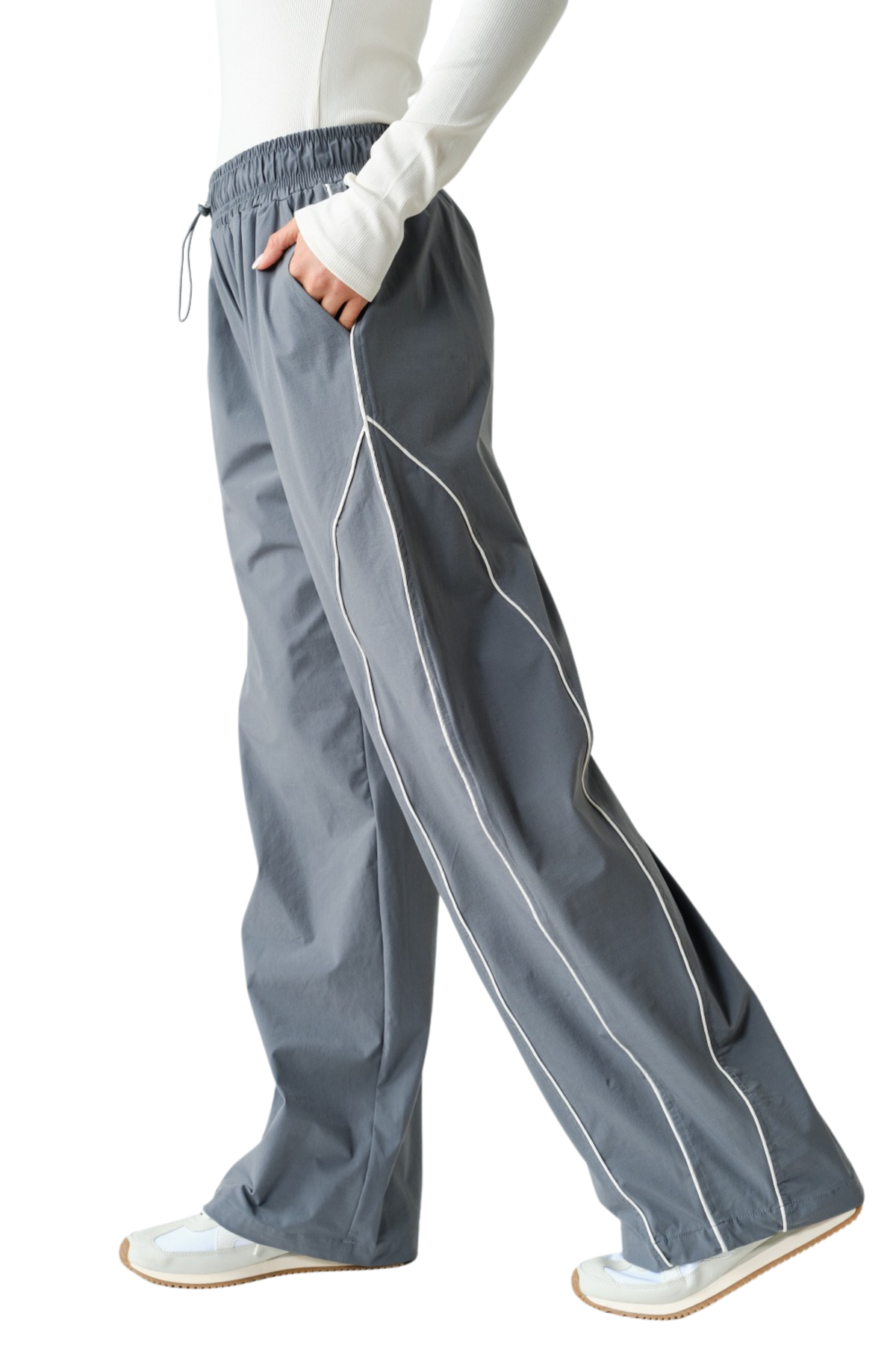 Lightweight Swish Pants with Contrast Piping