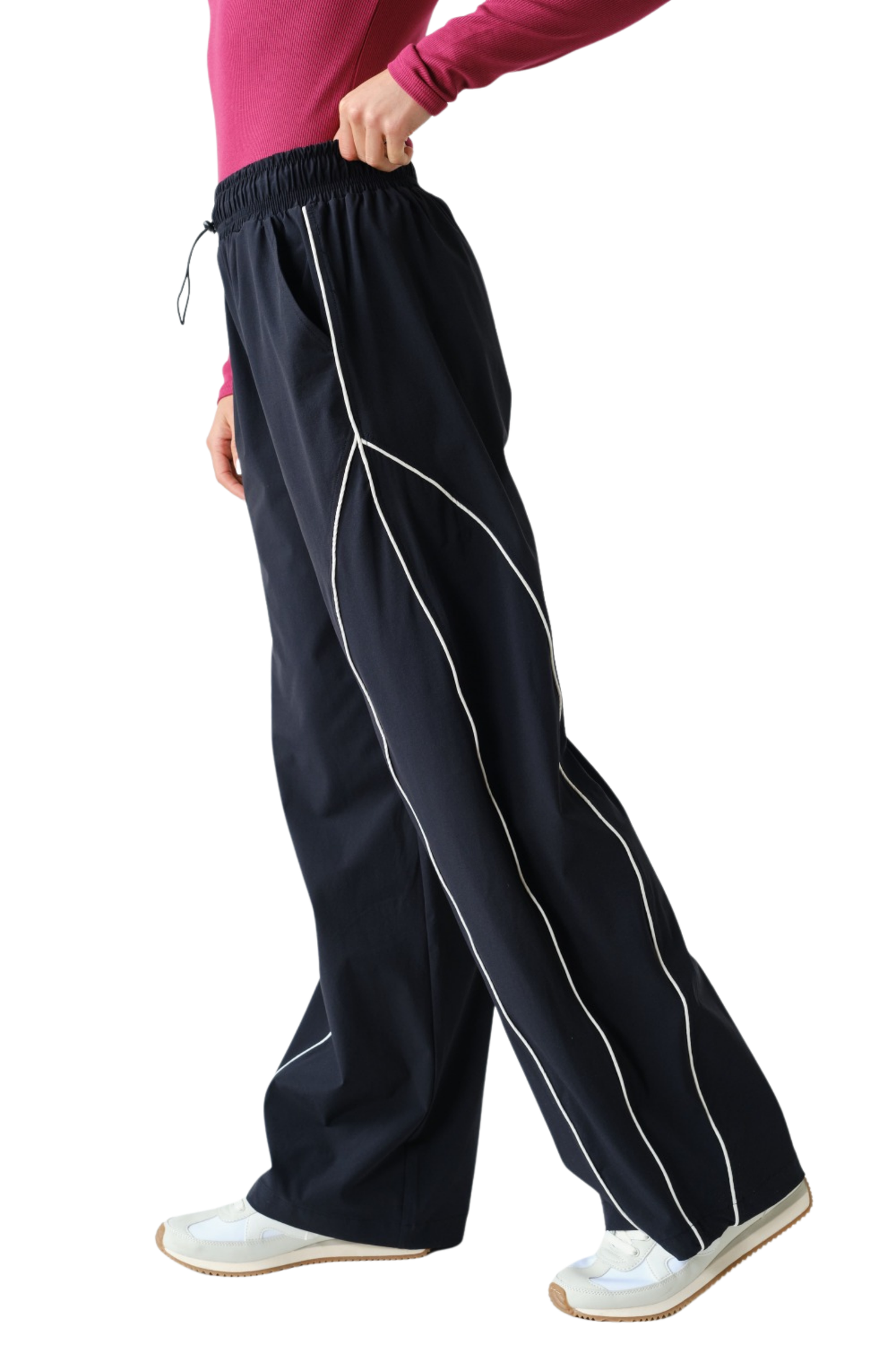 Lightweight Swish Pants with Contrast Piping