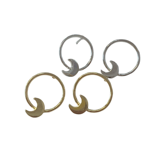 Good Karma Circle Crescent Moon Stud