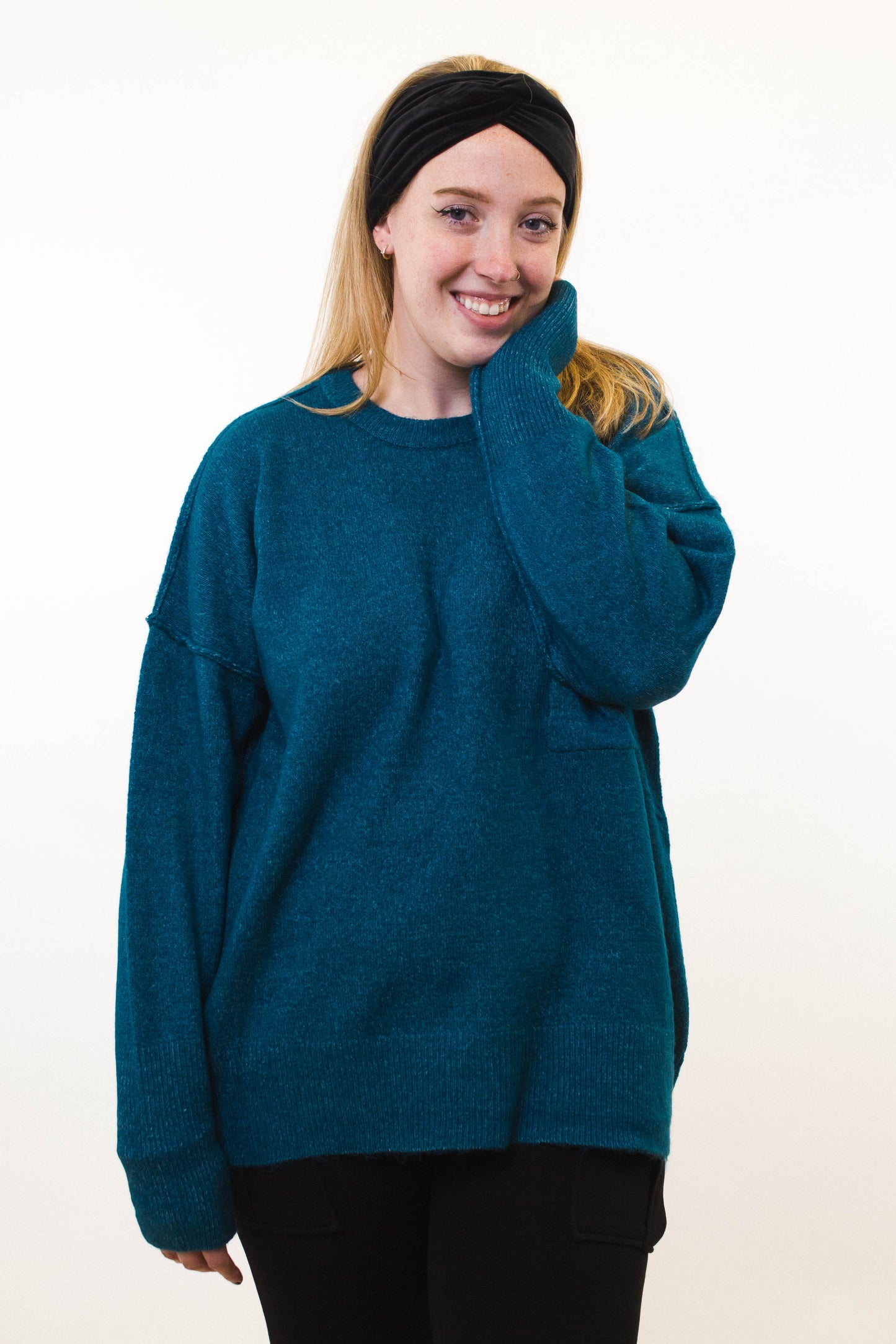 (X-Large) Oversized Pocket Sweater with Drop Shoulders
